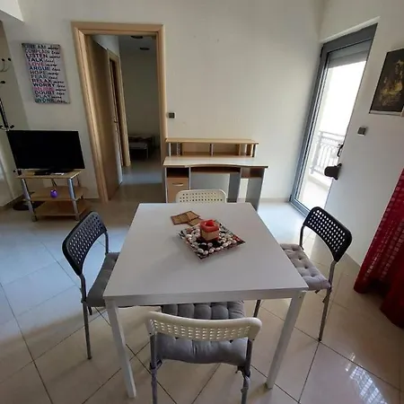 Fabulous Apartment In The Center Of Alexandroupolis Exterior photo
